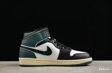 1 FQ7818-100 JORDAN MID SE AIR "LEGEND PINK" 0707